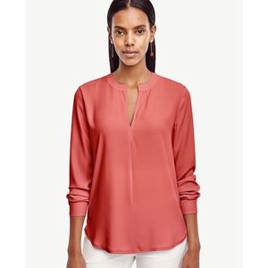 NWOT Ann Taylor Mixed Media Split Neck Blouse XSP